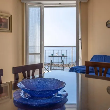Apartmán Iris By Interhome